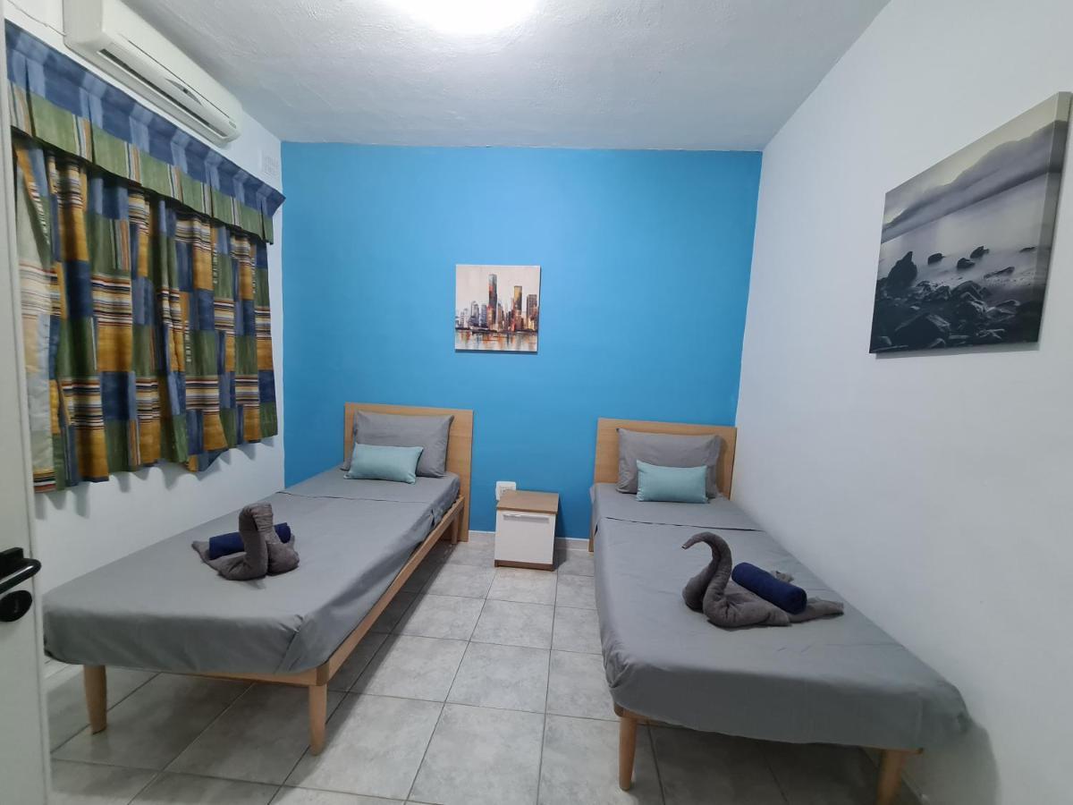 Spacious Seafront Apt Next To Sliema-Valeta Ferry Eksteriør bilde