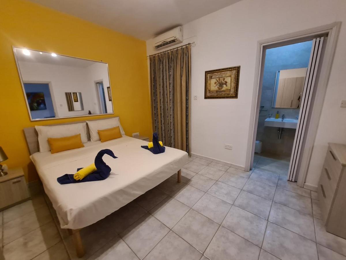 Spacious Seafront Apt Next To Sliema-Valeta Ferry Eksteriør bilde